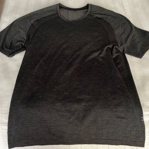 Lululemon metal vent tech t shirt